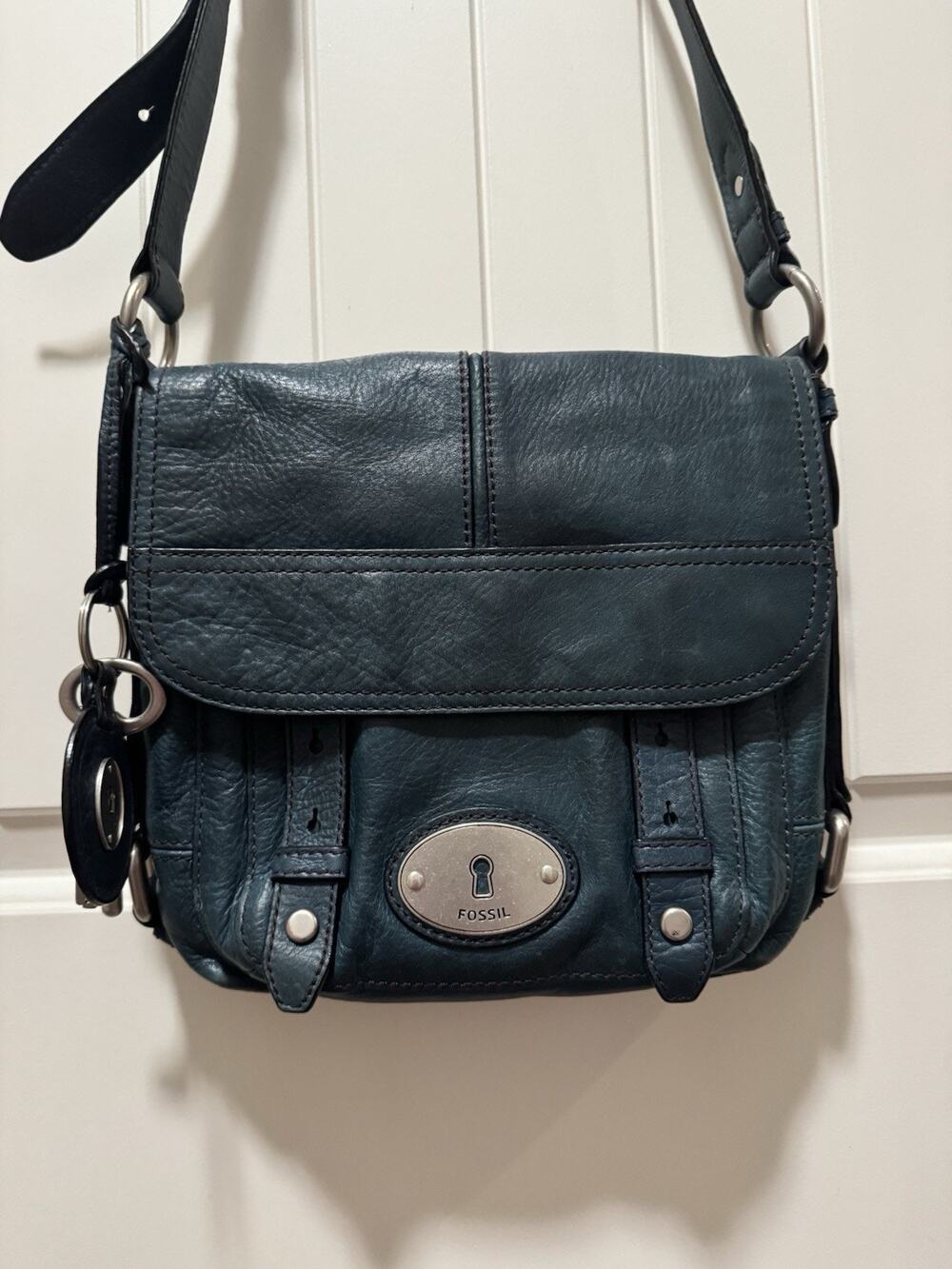 Fossil Vintage Maddox Blue Leather Messenger Shoulder Crossbody Bag